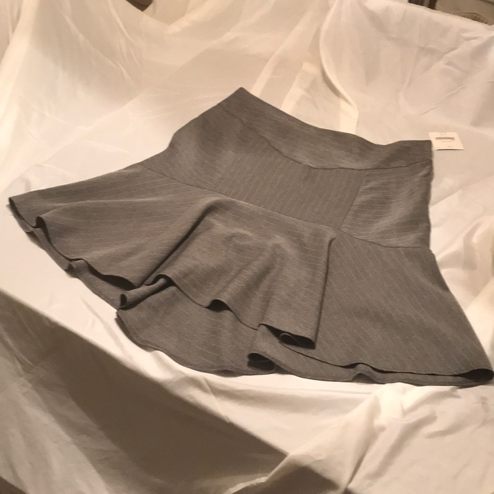 Apostrophe high low tulip skirt